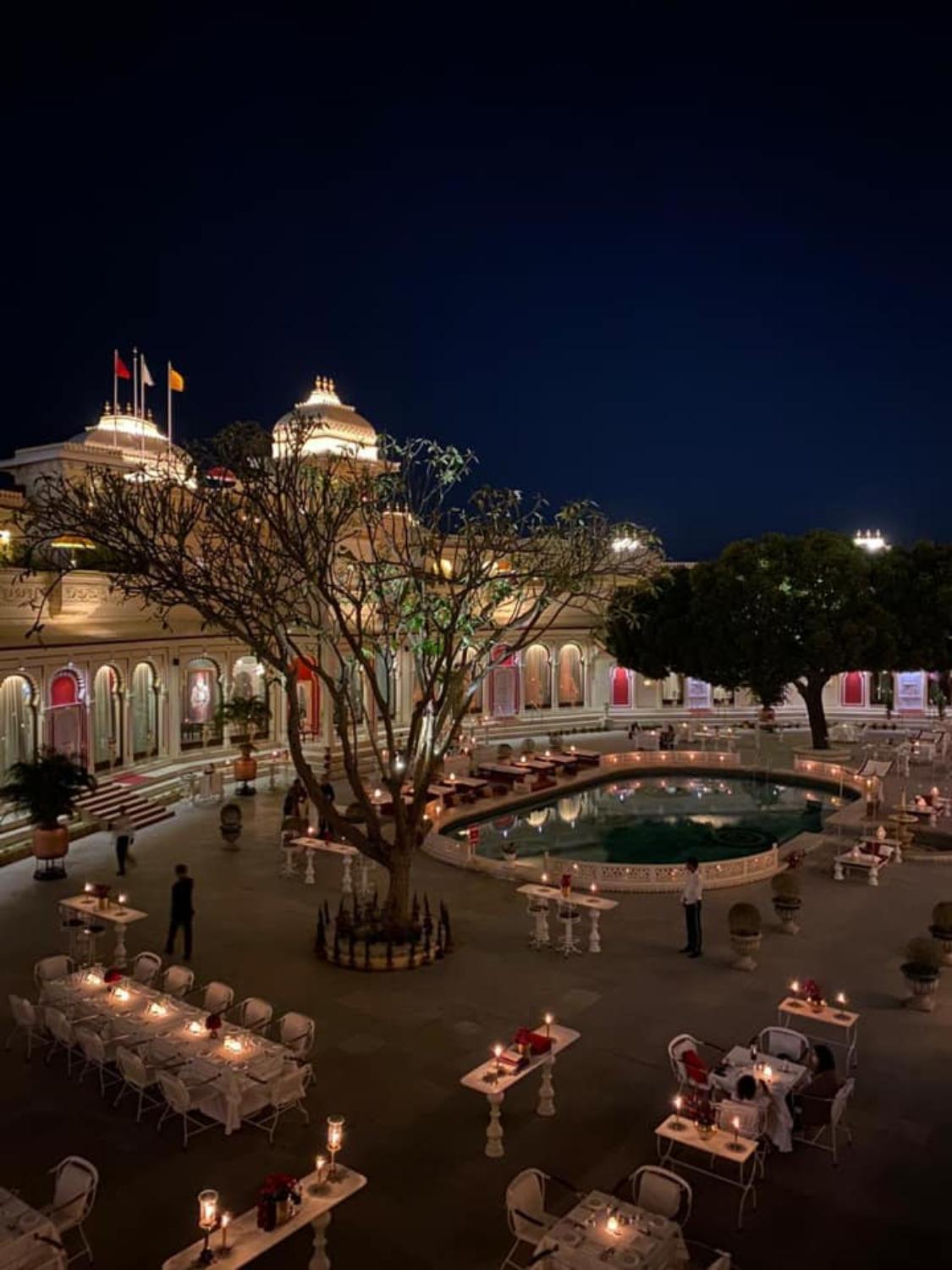 Shiv Niwas Palace By Hrh Group Of Hotels Udaipur Extérieur photo