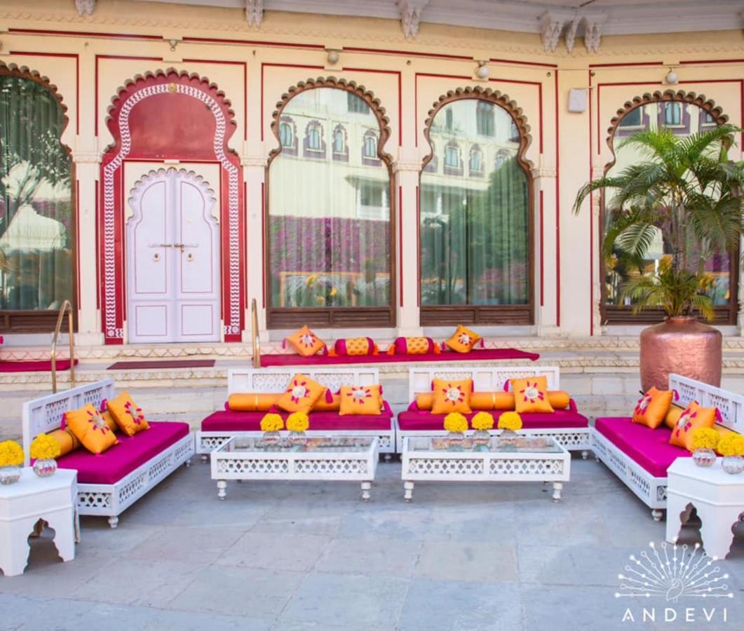 Shiv Niwas Palace By Hrh Group Of Hotels Udaipur Extérieur photo