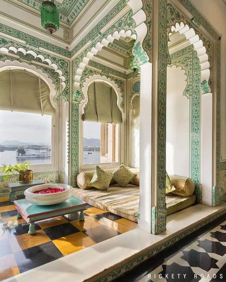 Shiv Niwas Palace By Hrh Group Of Hotels Udaipur Extérieur photo