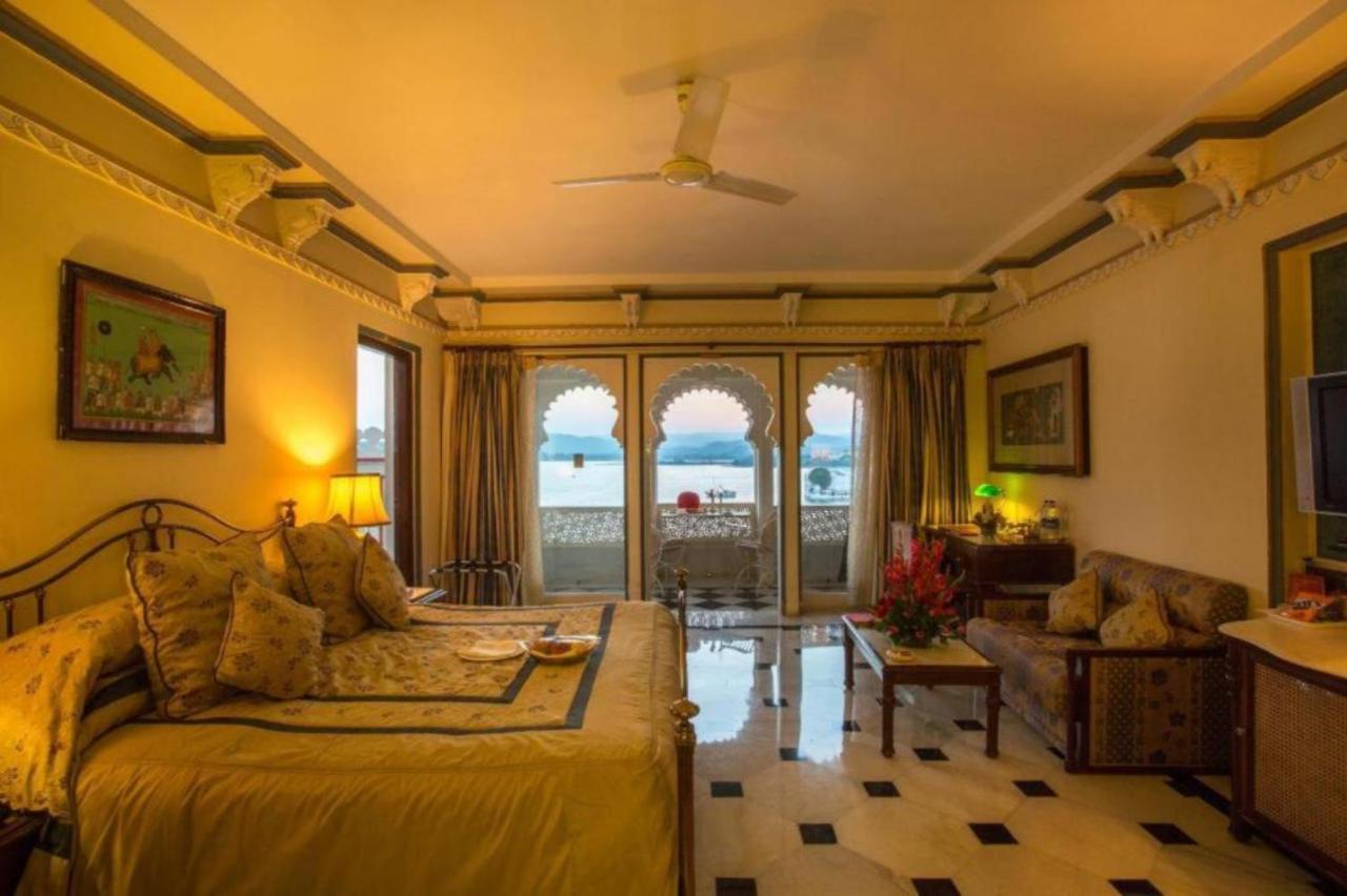 Shiv Niwas Palace By Hrh Group Of Hotels Udaipur Extérieur photo