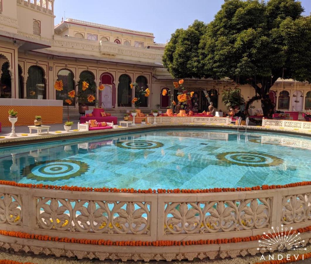 Shiv Niwas Palace By Hrh Group Of Hotels Udaipur Extérieur photo