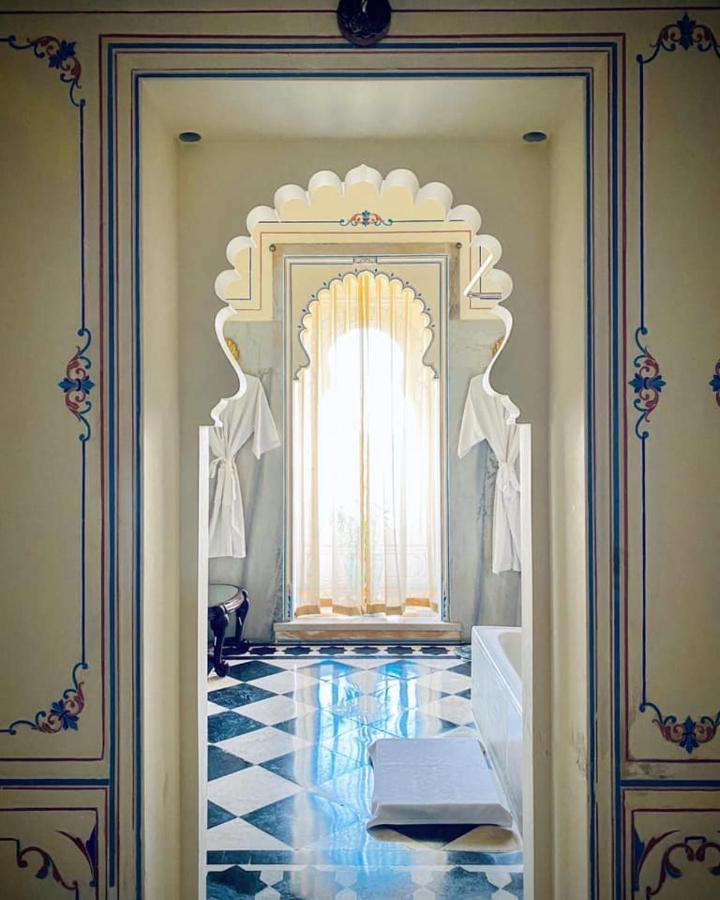 Shiv Niwas Palace By Hrh Group Of Hotels Udaipur Extérieur photo