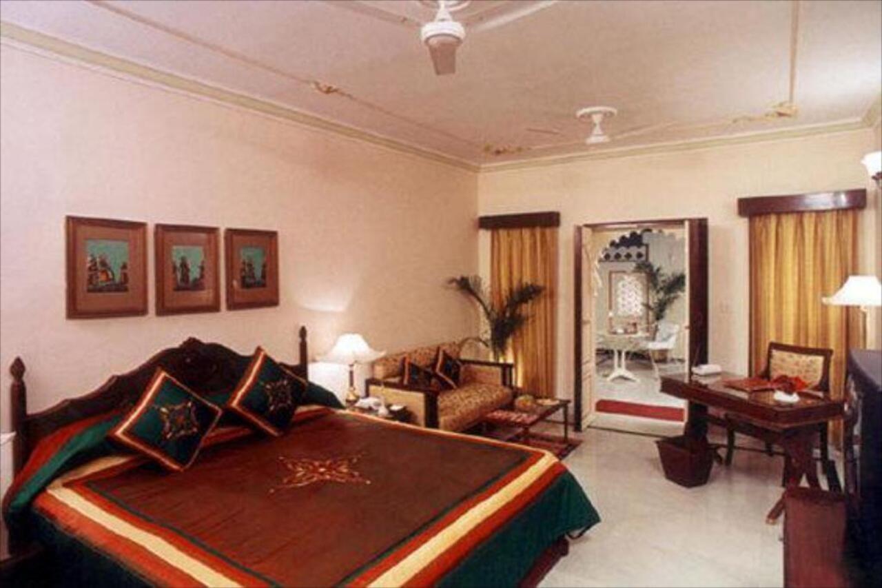 Shiv Niwas Palace By Hrh Group Of Hotels Udaipur Chambre photo