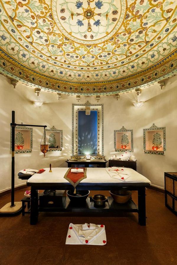 Shiv Niwas Palace By Hrh Group Of Hotels Udaipur Extérieur photo