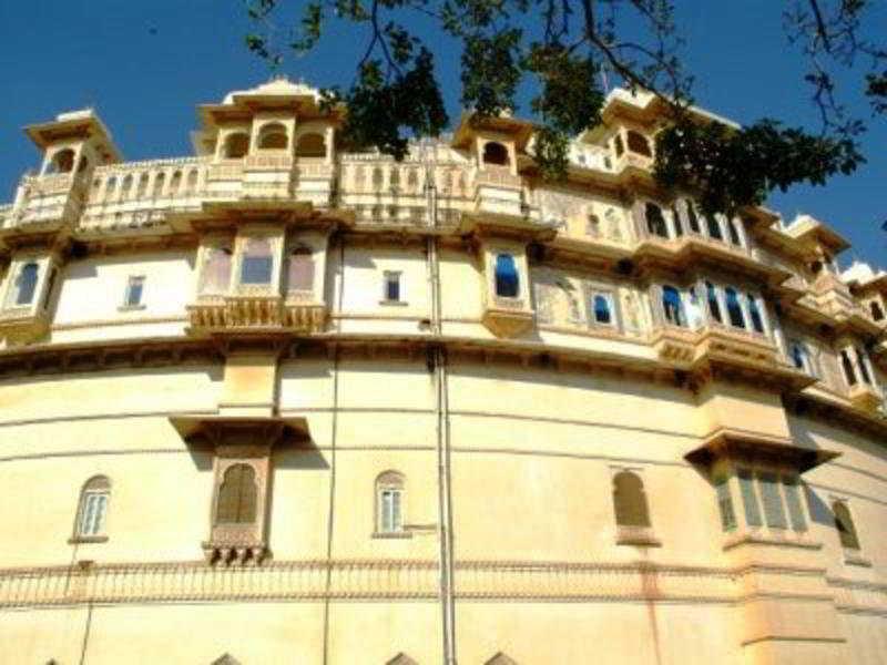 Shiv Niwas Palace By Hrh Group Of Hotels Udaipur Extérieur photo