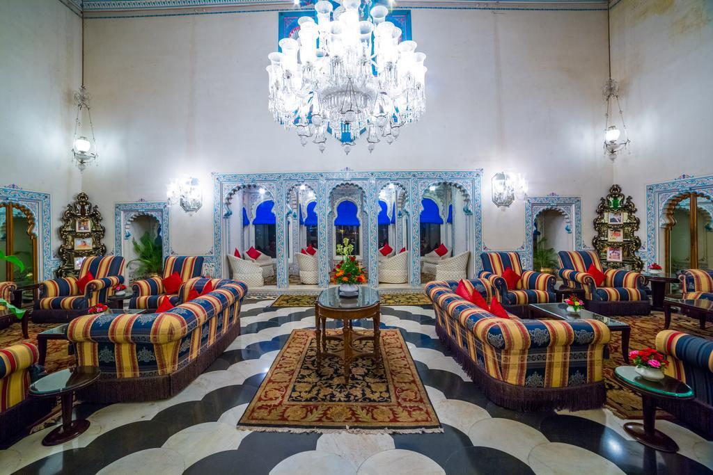 Shiv Niwas Palace By Hrh Group Of Hotels Udaipur Extérieur photo