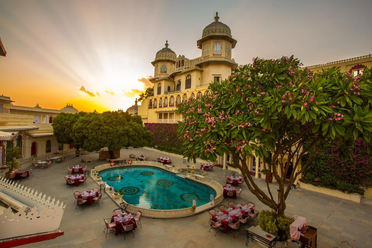 Shiv Niwas Palace By Hrh Group Of Hotels Udaipur Extérieur photo