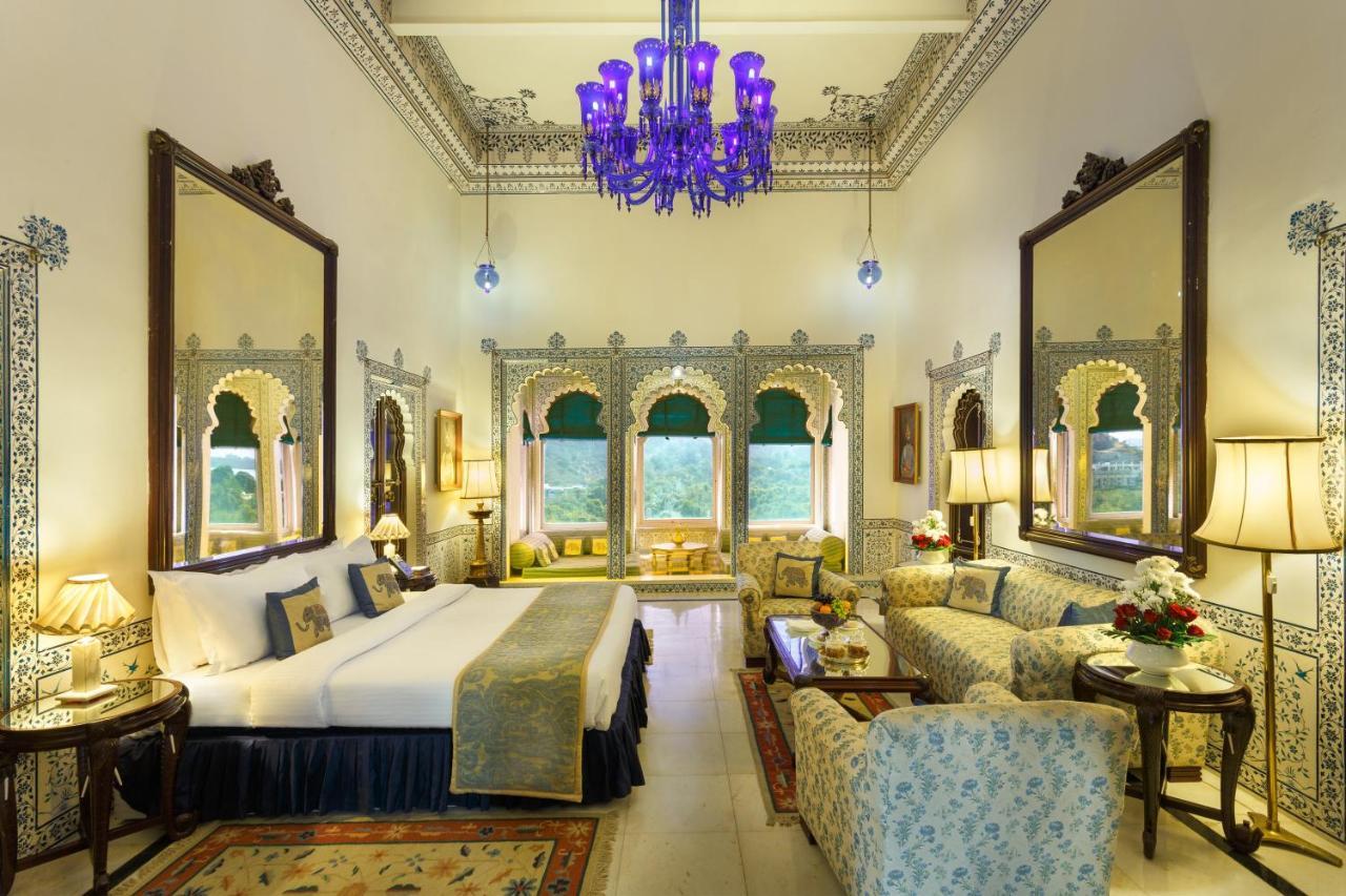 Shiv Niwas Palace By Hrh Group Of Hotels Udaipur Extérieur photo