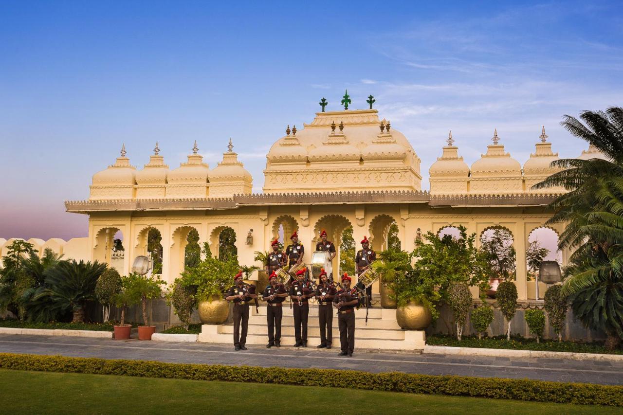 Shiv Niwas Palace By Hrh Group Of Hotels Udaipur Extérieur photo